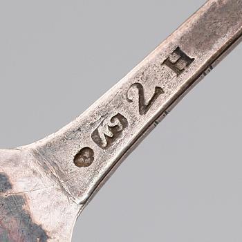 SKED, silver, Nils Grubb, Hudiksvall 1790. Vikt ca 26 gram.