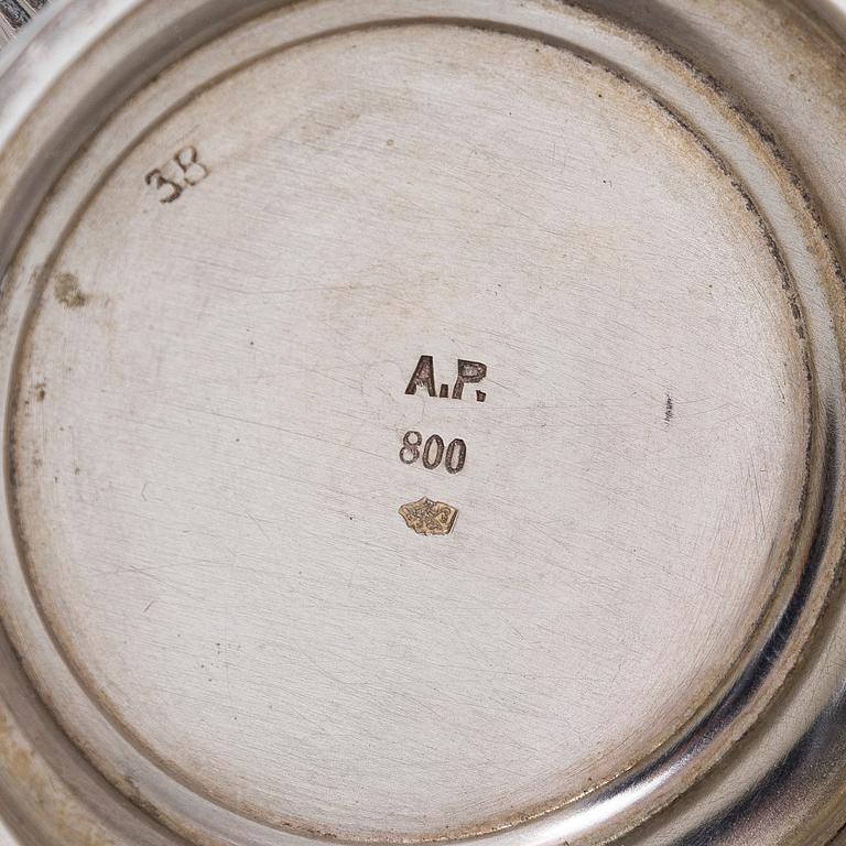 Teservis, 3 delar, silver, importstämplade i Prag 1901-1921.