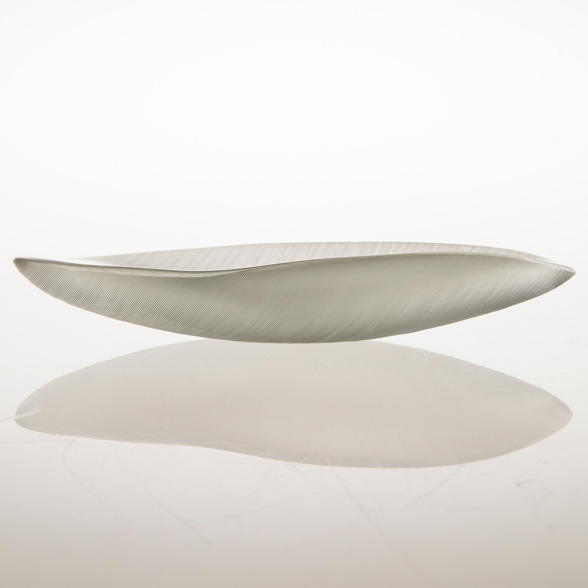 TAPIO WIRKKALA, BOWL. Sulka (Feather). Signed Tapio Wirkkala Iittala -55.