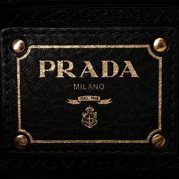 VÄSKA, Prada.