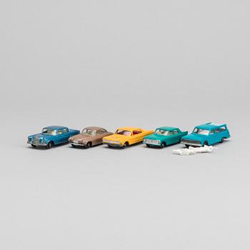 LESNEY MATCHBOX SERIES, 5 st, bland annat Studebaker Lark Wagon RW 42B-2.