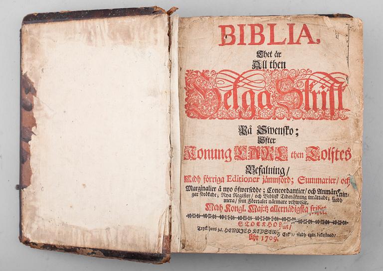 BOK: KARL XII:S FÄLTBIBEL, Biblia, thet är all then Helga skrift på swensko, Stockholm 1709.