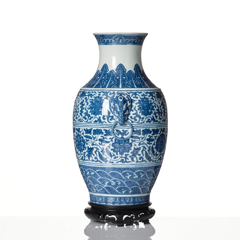 A blue and white vase, with Qianlong mark.