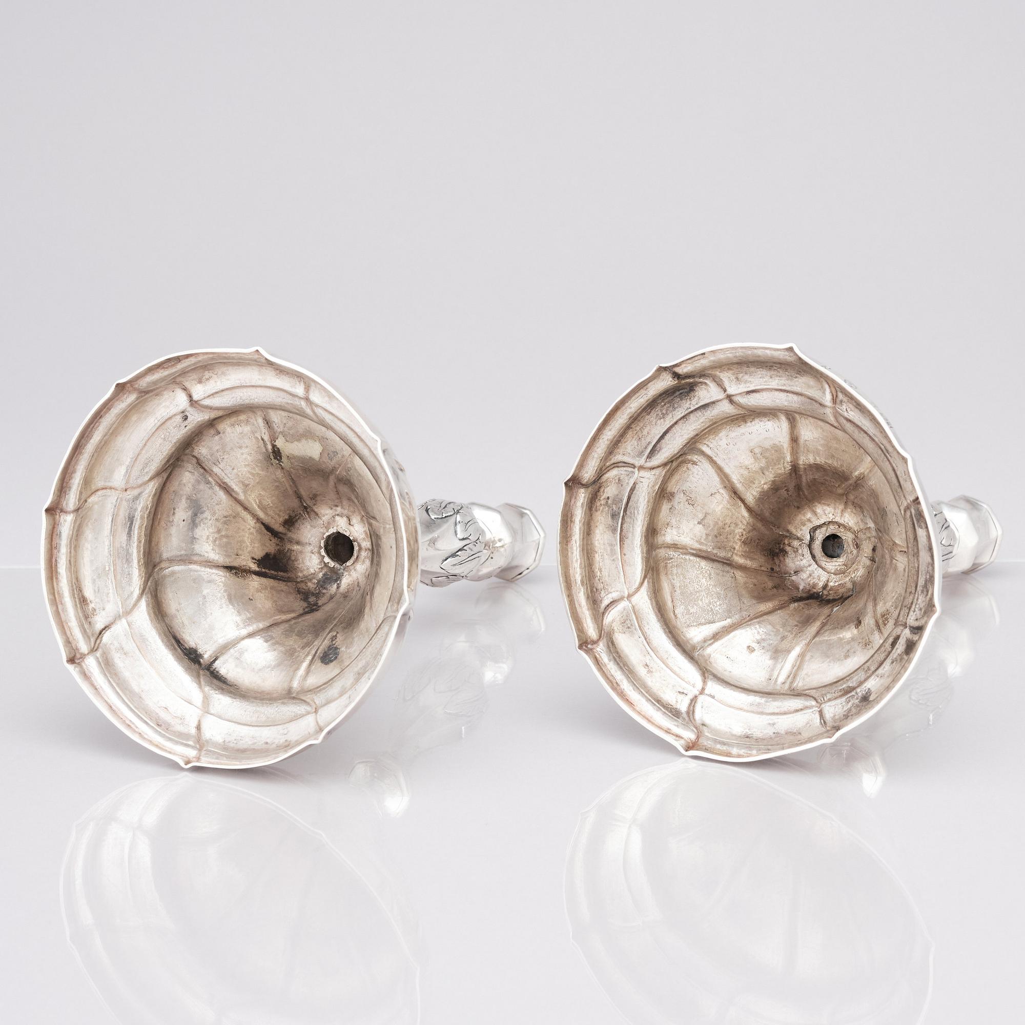 Stephan Halling, ljusstakar, ett par, silver, Örebro 1775. Rokoko.