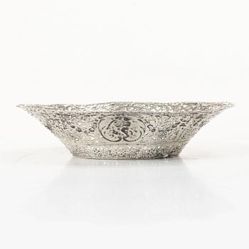 Bread basket/bowl, Baroque style, JL Hultman, Stockholm 1952.