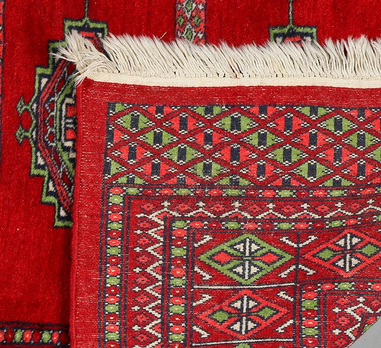 MATTA, Pakistan, 1900-talets andra hälft, 153 x 95 cm.