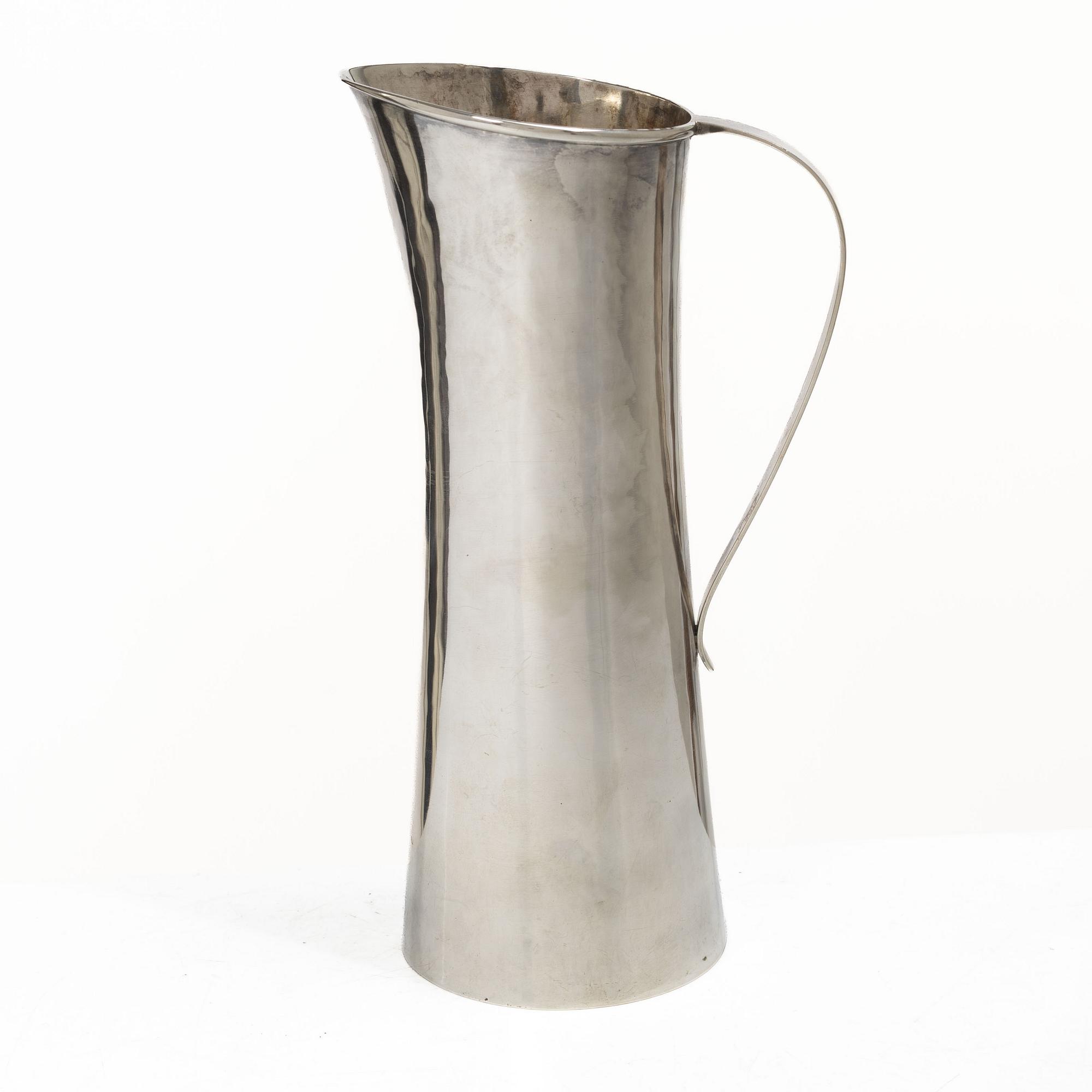 Jug, sterling silver, Stockholm, 1982.