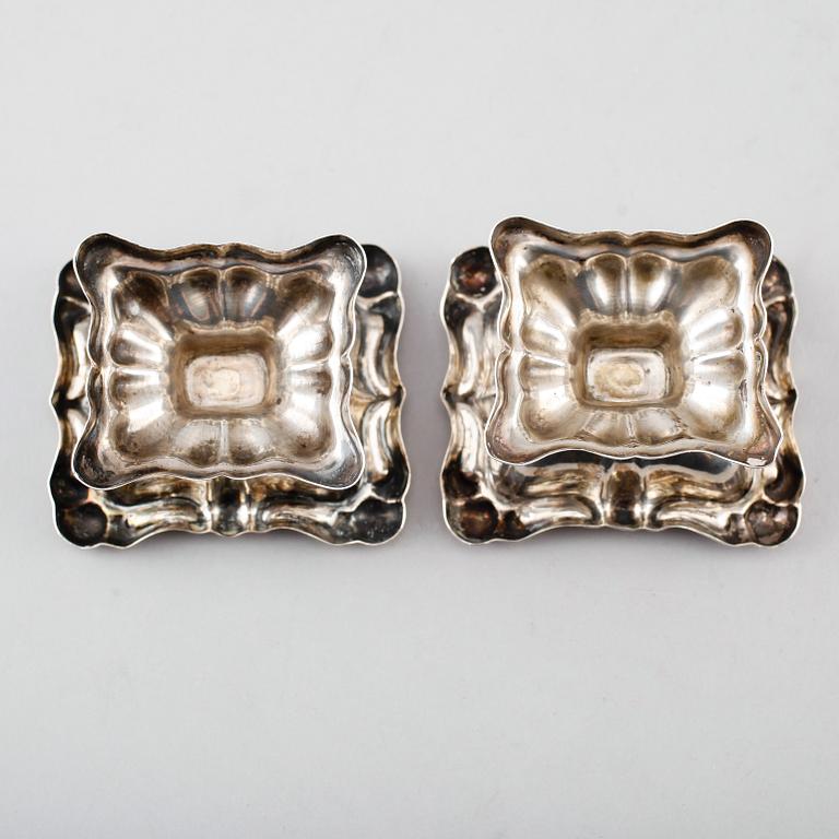 SALTKAR, 1 par, silver, Österrike-Ungern 1856. Vikt ca 121 gram.
