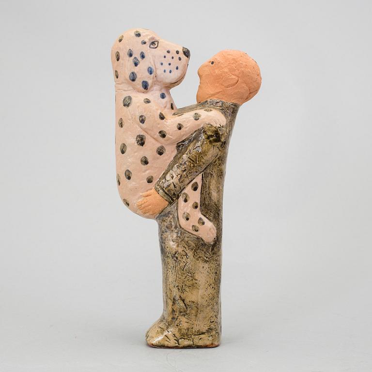 LISA LARSON,