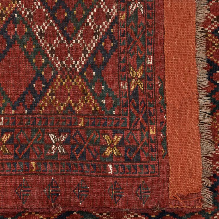 A CHUVAL-RUG. An antique Khalach, Middle Amu Darya (MAD), southern oasis. 112,5 x 167 cm.