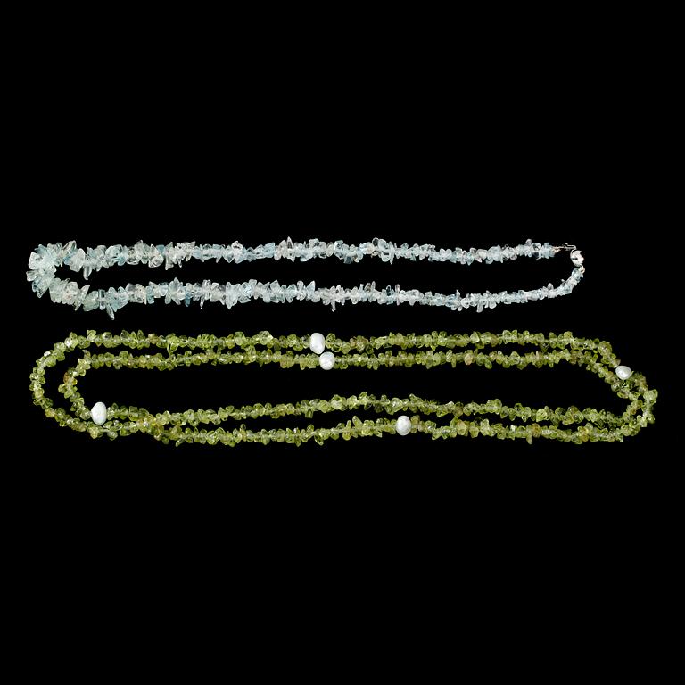COLLIER, 2 st, grön  peridot och akvamarin.