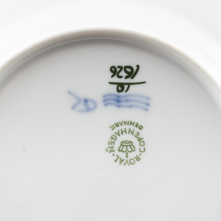 SERVISPORSLIN, 28 delar, porslin, "Blå Blomst", Royal Copenhagen.