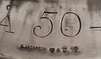 SKÅL PÅ FOT, silver, K Andersson, Stockholm 1914. Vikt ca 1995 g.