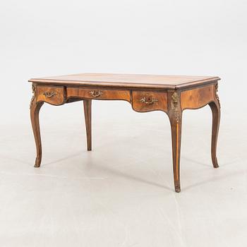 Desk, Louis XV style, first half of the 20th century.