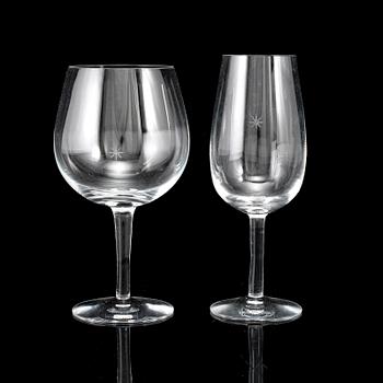 SIGNE PERSSON-MELIN, vinglas, 14+12 stycken, "Bouquet", Kosta Boda.