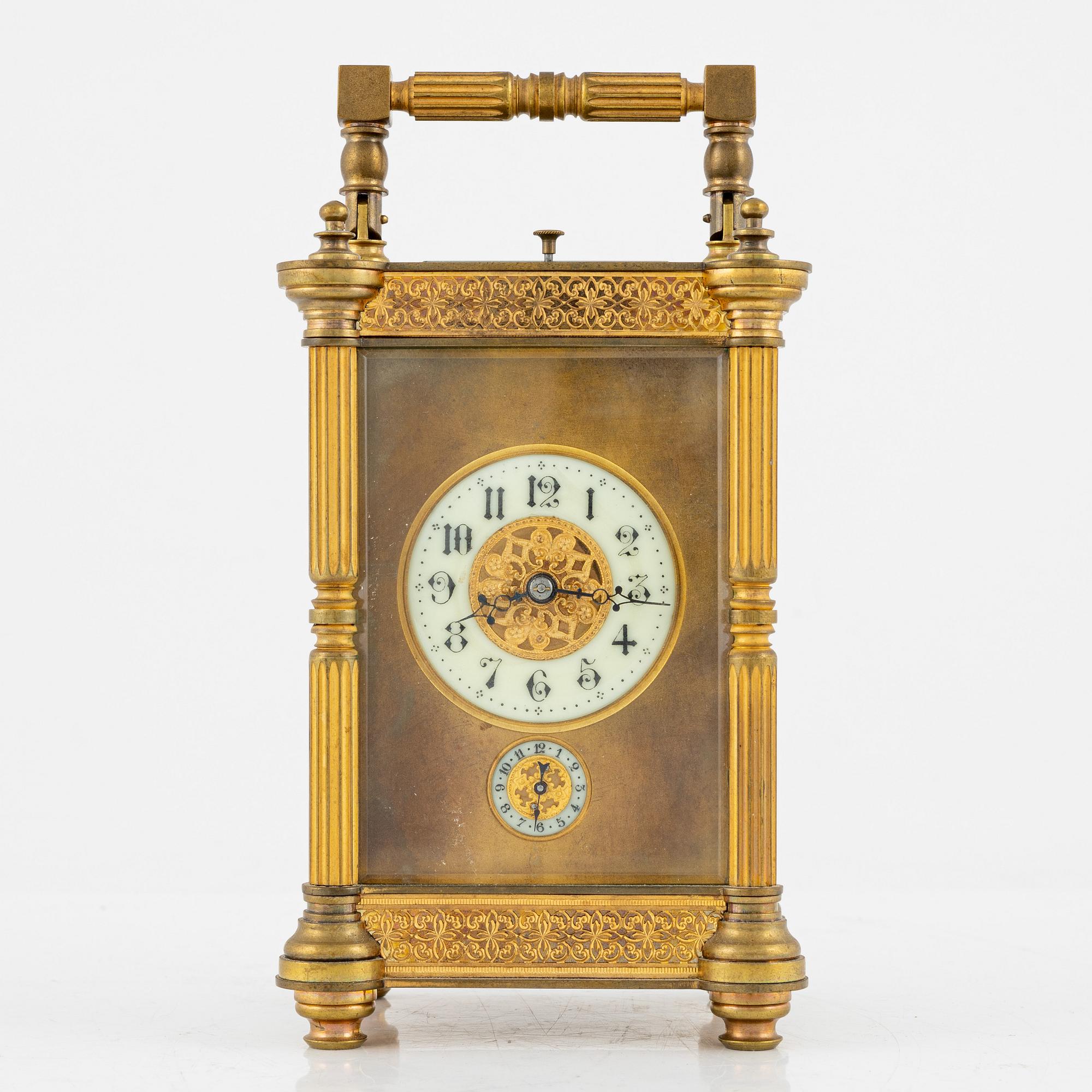 A brass carriage clock, 20th Century.