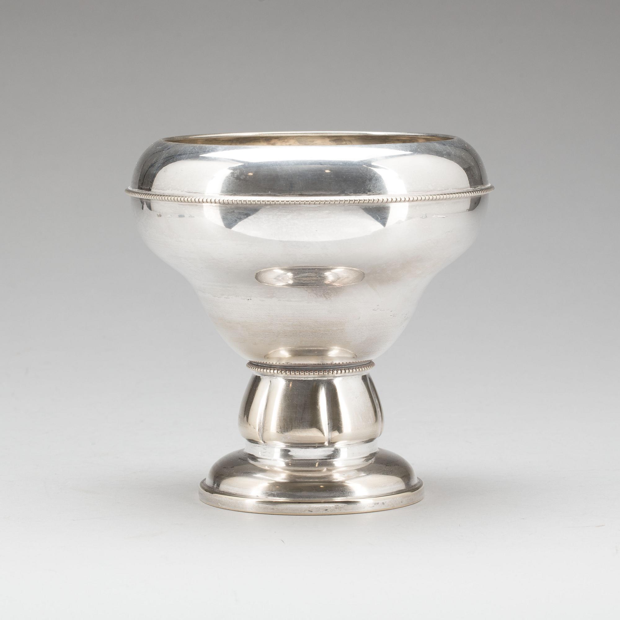 KYLARE, nysilver. 1900-talets början.