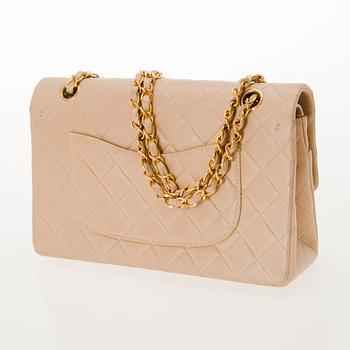 CHANEL, "Double Flap bag", LAUKKU.