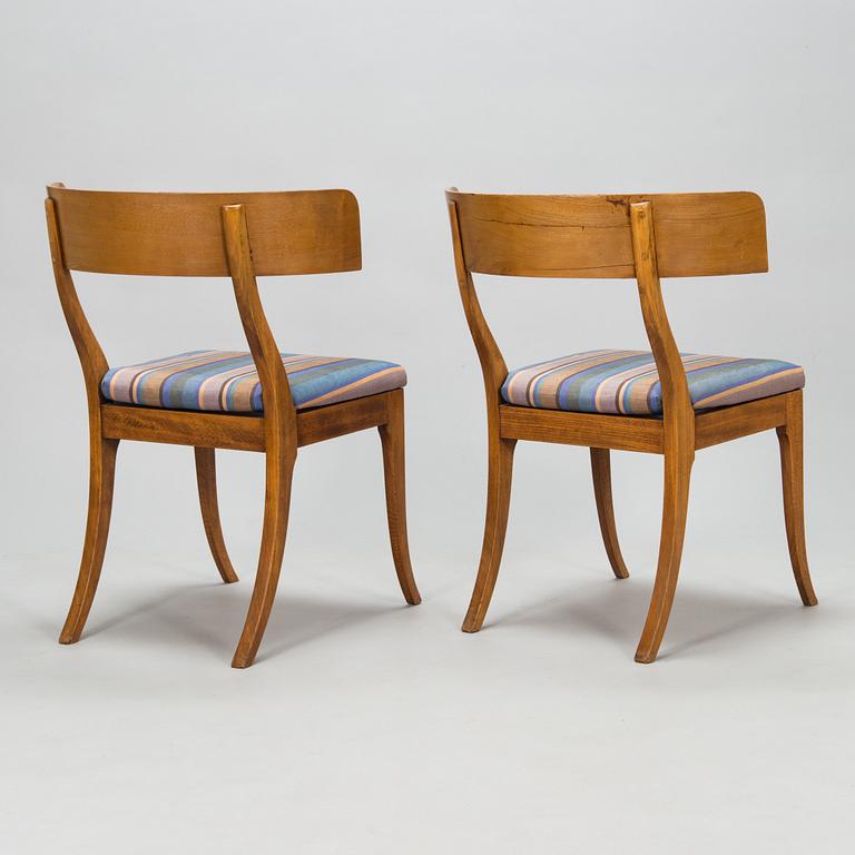 Stolar, 4 st, s.k. Sulla eller Klismos modell, troligtvis Danmark, ca 1840.