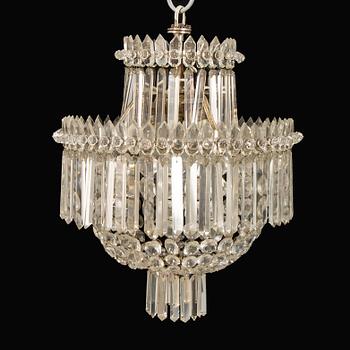 An early 20th Century chandelier.