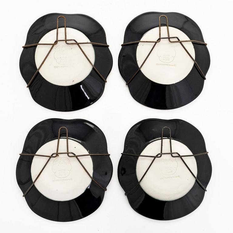 Birger Kaipiainen, Four ceramic dishes, stamped 'Viola 1967, Arabia Finland, Kaipiainen Invenit'.