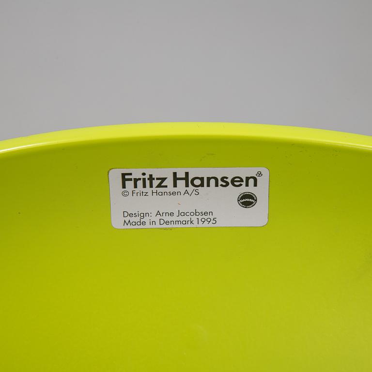 Arne Jacobsen, stolar 6 st "Myran", Fritz Hansen, 1995.