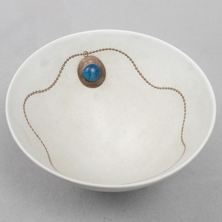 Stig Lindberg, a set of two "Grazia" stoneware vases and a bowl, Gustavsberg, 1946-69.