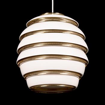 Alvar Aalto, a pendant lamp A332, 'Beehive' for Valaistustyö.