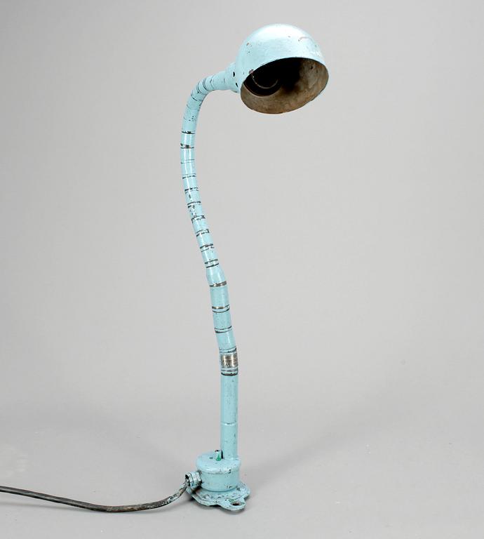 INDUSTRILAMPA, Brottby Mek Verkstad AB, Mölndal, 1900-talets första hälft.