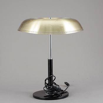 SKRIVBORDSLAMPA, 1900-talets andra hälft.