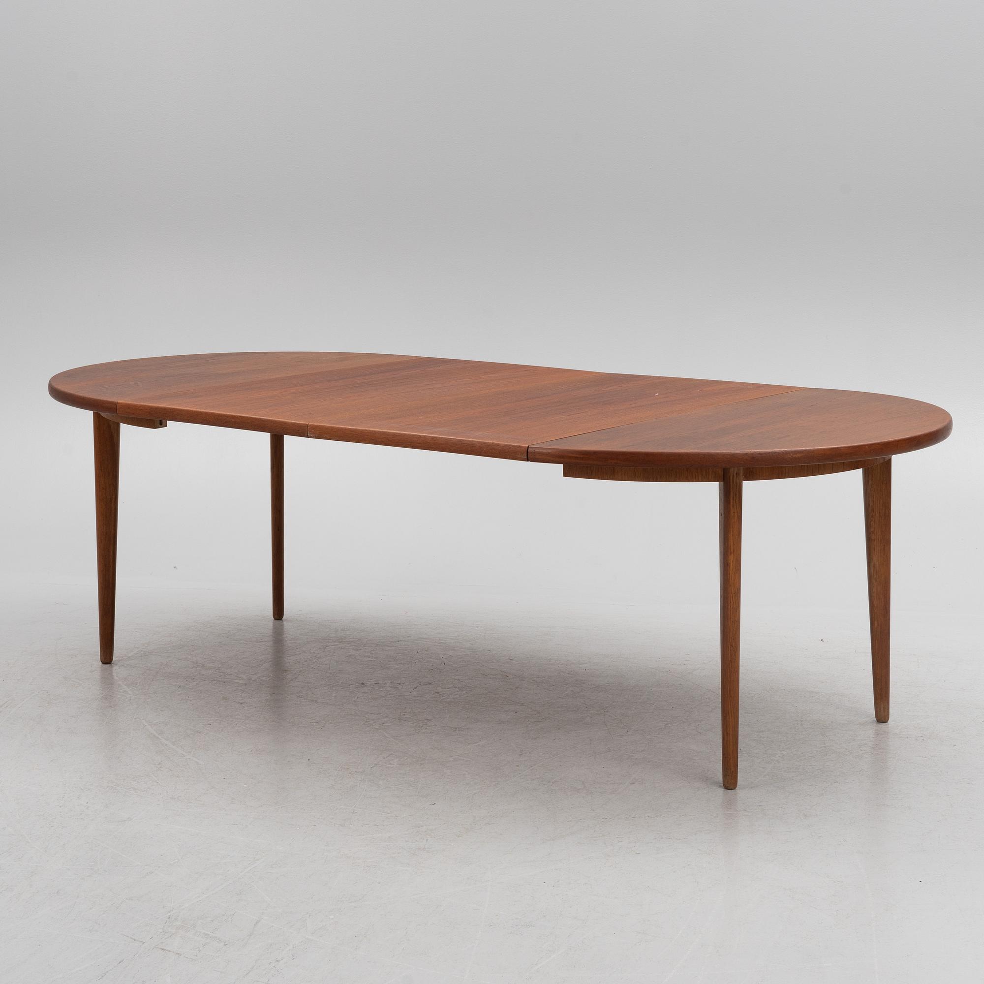 Karl Erik Ekselius, a dining table, JOC Möbler, Vetlanda, 1960s.
