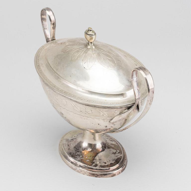 SILVER BOWL 18TH/19TH CENTURY.