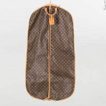 LOUIS VUITTON, "Garment cover".