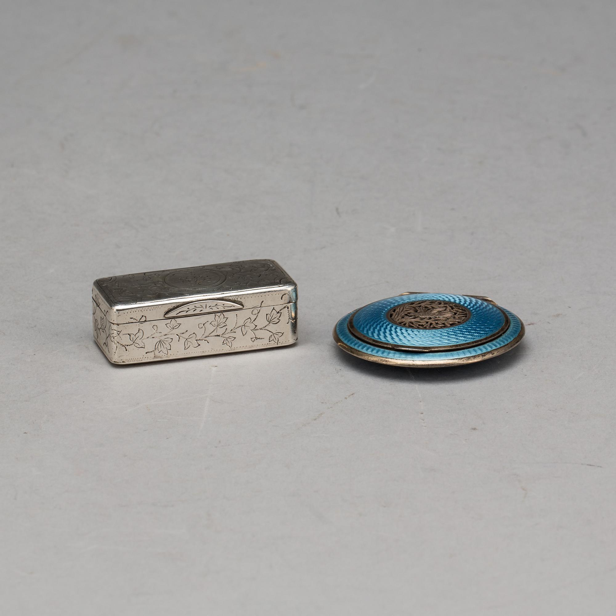 DOSOR, 2 st, silver, Österrike resp Ryssland.