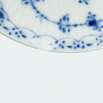 Royal Copenhagen, coffee service, 46 pieces, “Musselmalet Halvblonde”, Denmark.