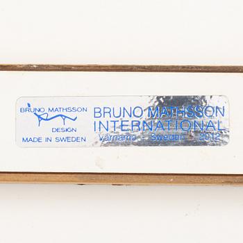 Bruno Mathsson, slagbord, "Maria Flap Mi 901", Bruno Mathsson Internationel, Värnamo, 2012.