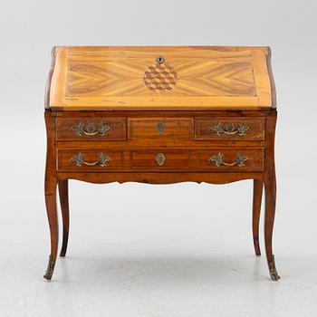A writing desk, Louis XV, France, 18th Century.