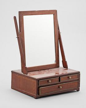 LÅDSPEGEL, tidigt 1800-tal.
