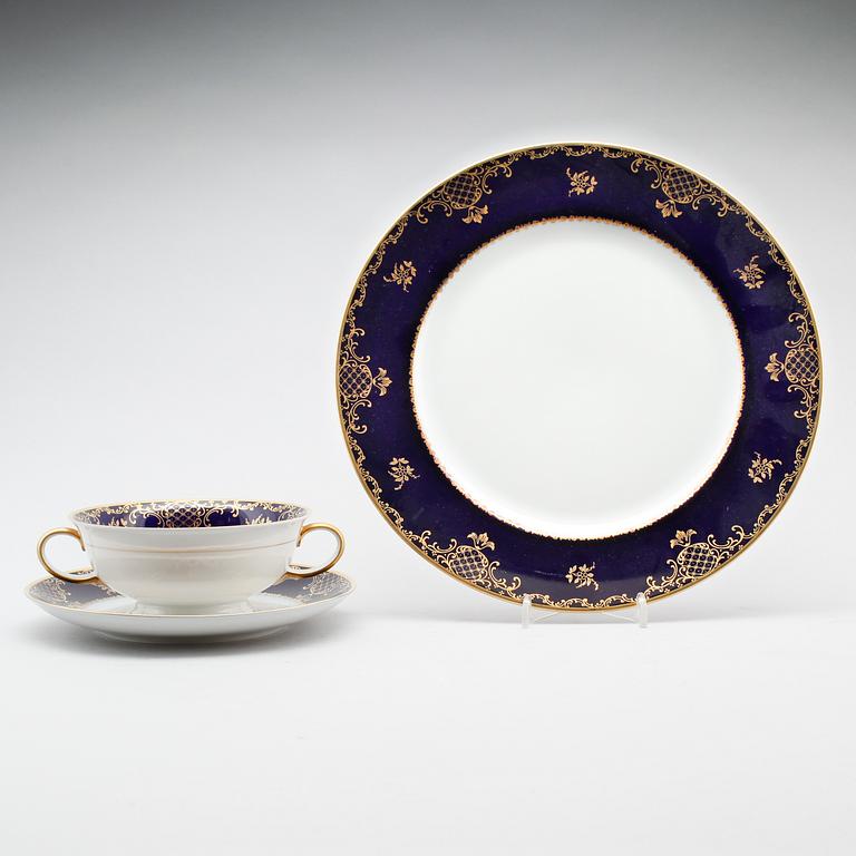 SERVISPORSLIN, 35 delar, Rosenthal, 1900-talets mitt.