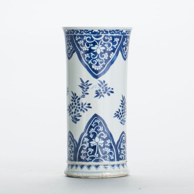 VAS, porslin, Kina, Kangxi-stil, porslin.