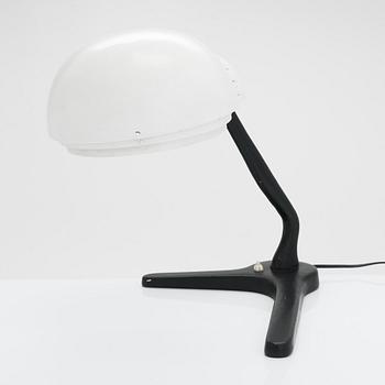 Alvar Aalto, a 'A704' table lamp for Valaistustyö.