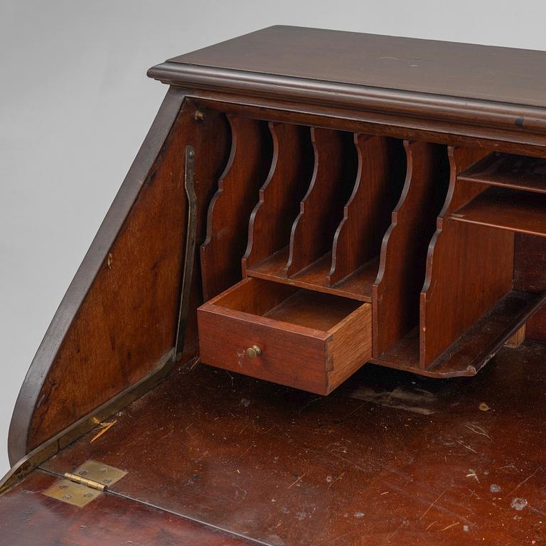 Secretary, Rococo style, 20th century.