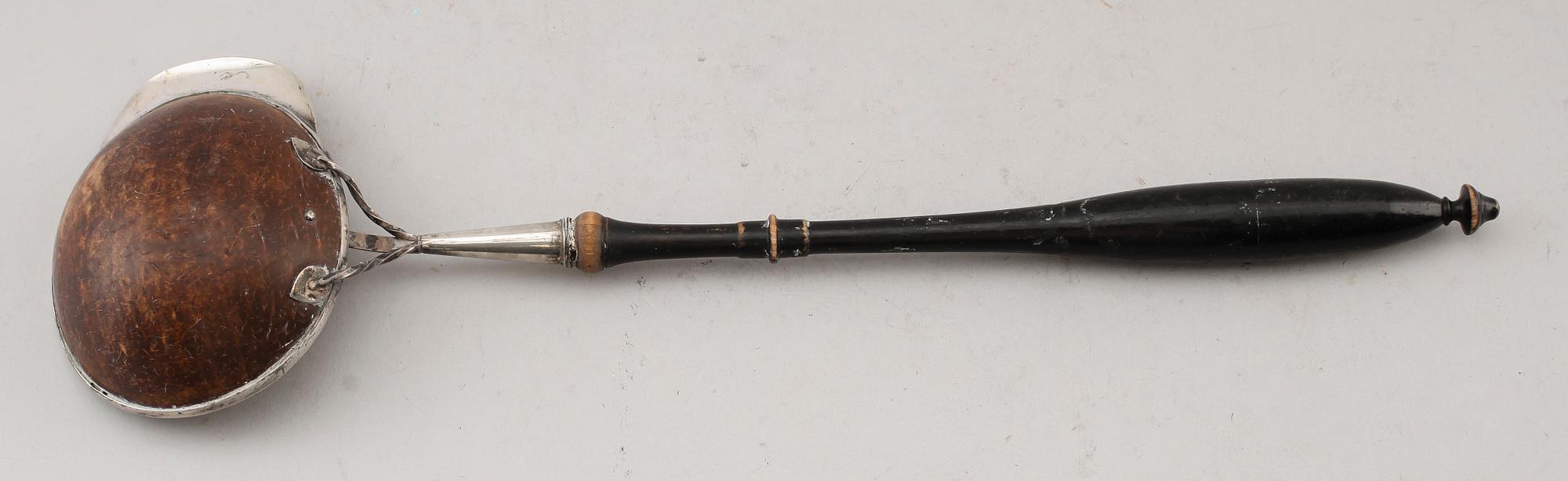 SOPPSLEV, kokosnöt och sannolikt silver, I. Hansson, 1800-tal.