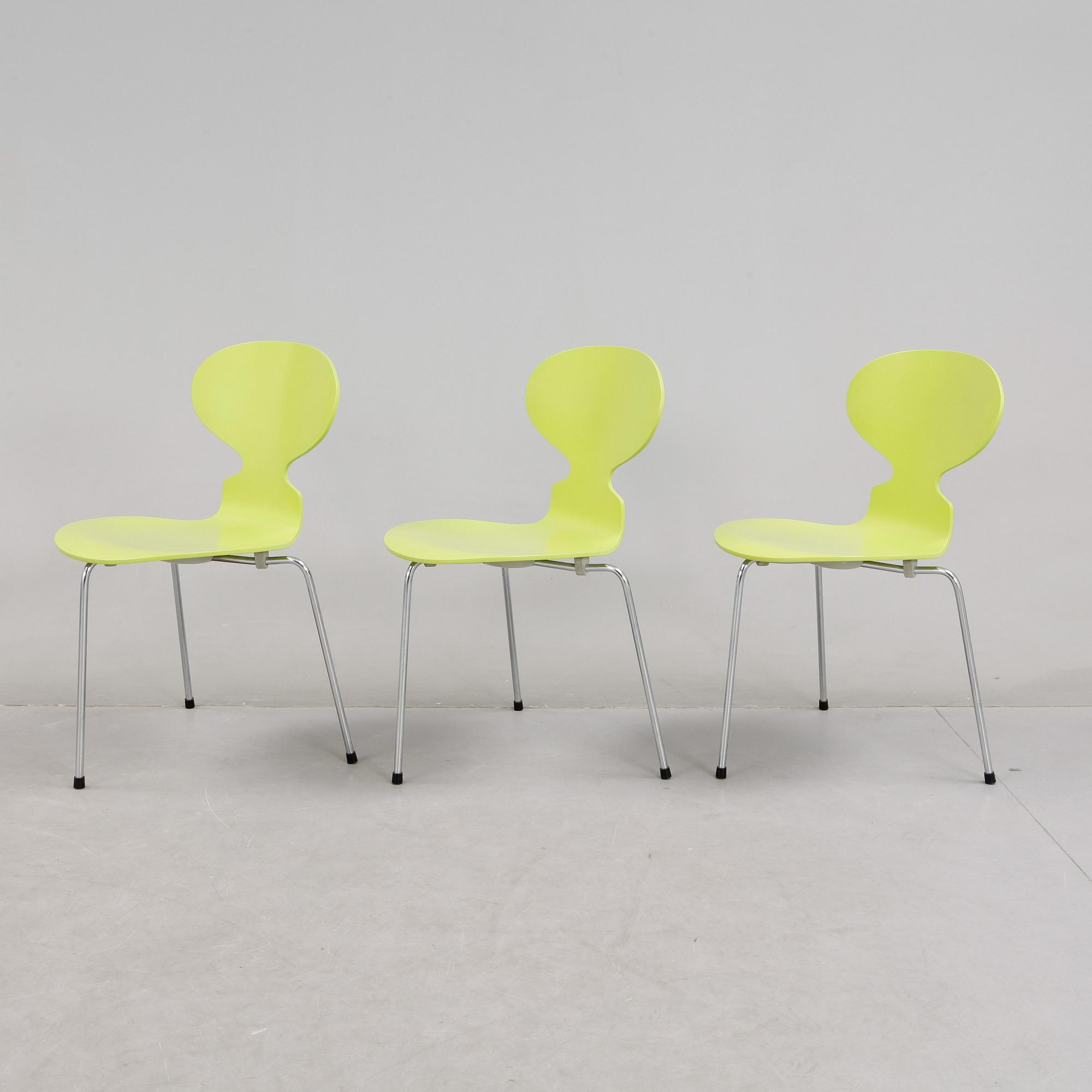 STOL, 3 st, "Myran", Arne Jacobsen för Fritz Hansen, daterade 1992.