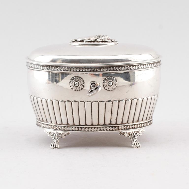 SOCKERSKRIN, silver, CG Hallberg, Stockholm 1908. Vikt ca 498 gram.