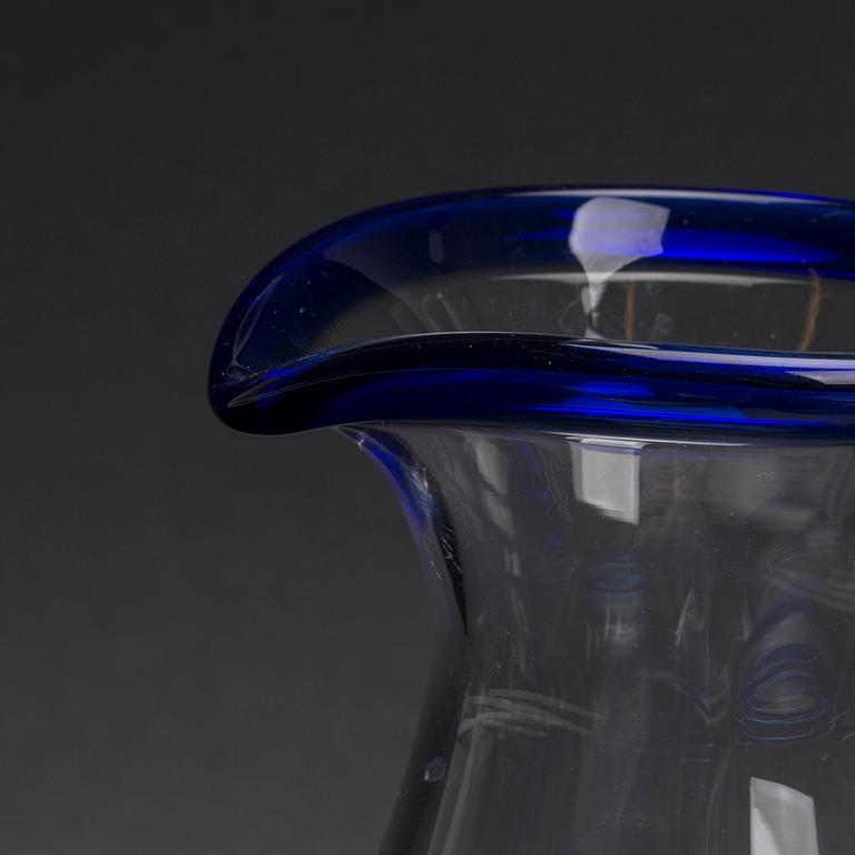 SKÅLAR, GLAS OCH KANNA, 12 st, glas, Bergdala glasbruk, 1900-tal.