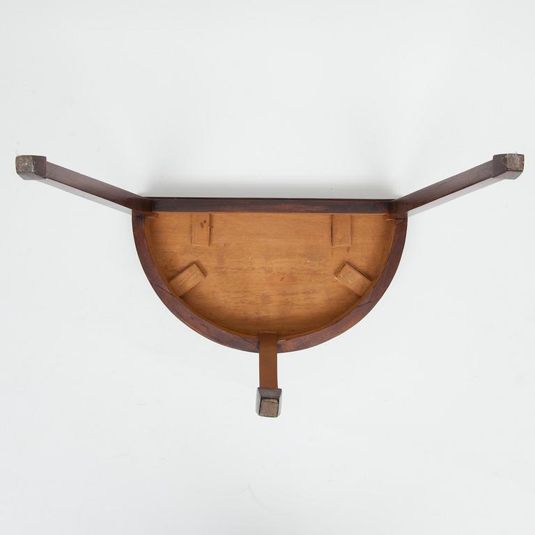 BORD, gustaviansk stil, 1900-talets början.