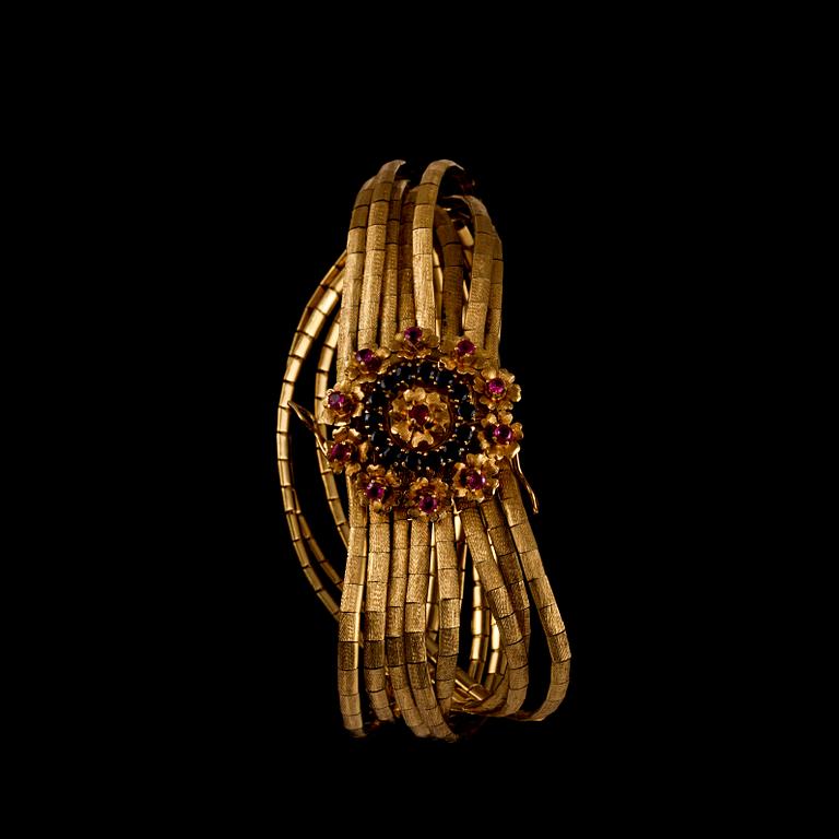 COLLIER samt ARMBAND, 18k guld, med fasettslipade rosa och blå safirer, Vicenza, Italien, 1960-tal. Vikt 123 g.