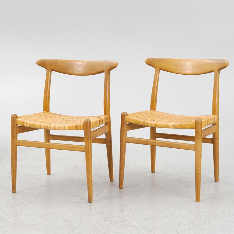 Hans J. Wegner, chairs, 7 pcs, "W2", CM Madsen, Denmark, designed in 1953.