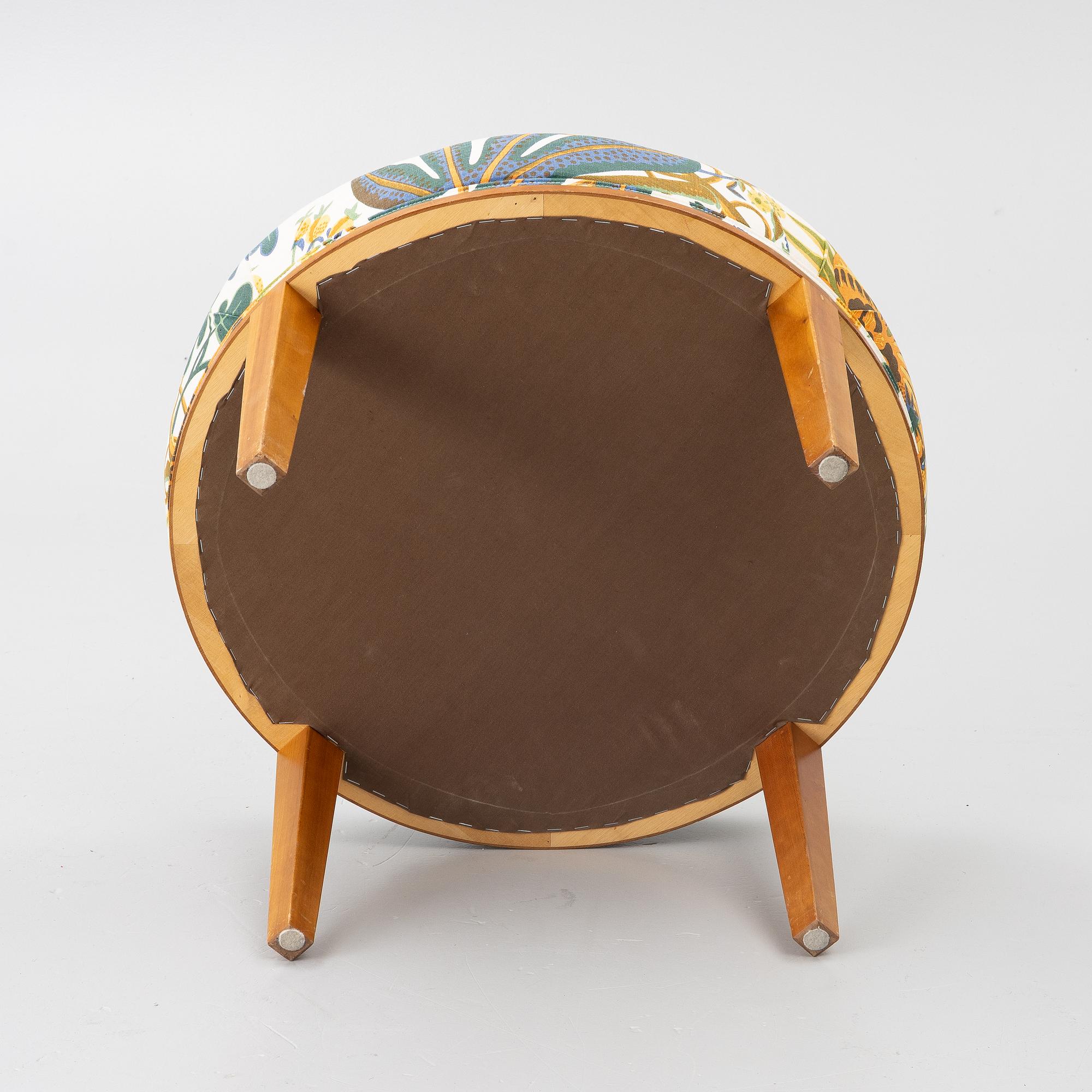 Josef Frank, Stool, model 647, Firma Svenskt Tenn,